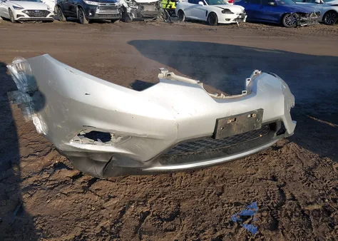 2016 Nissan Rogue Sl z USA, uszkodzony, nr VIN 5N1AT2MV4GC869220